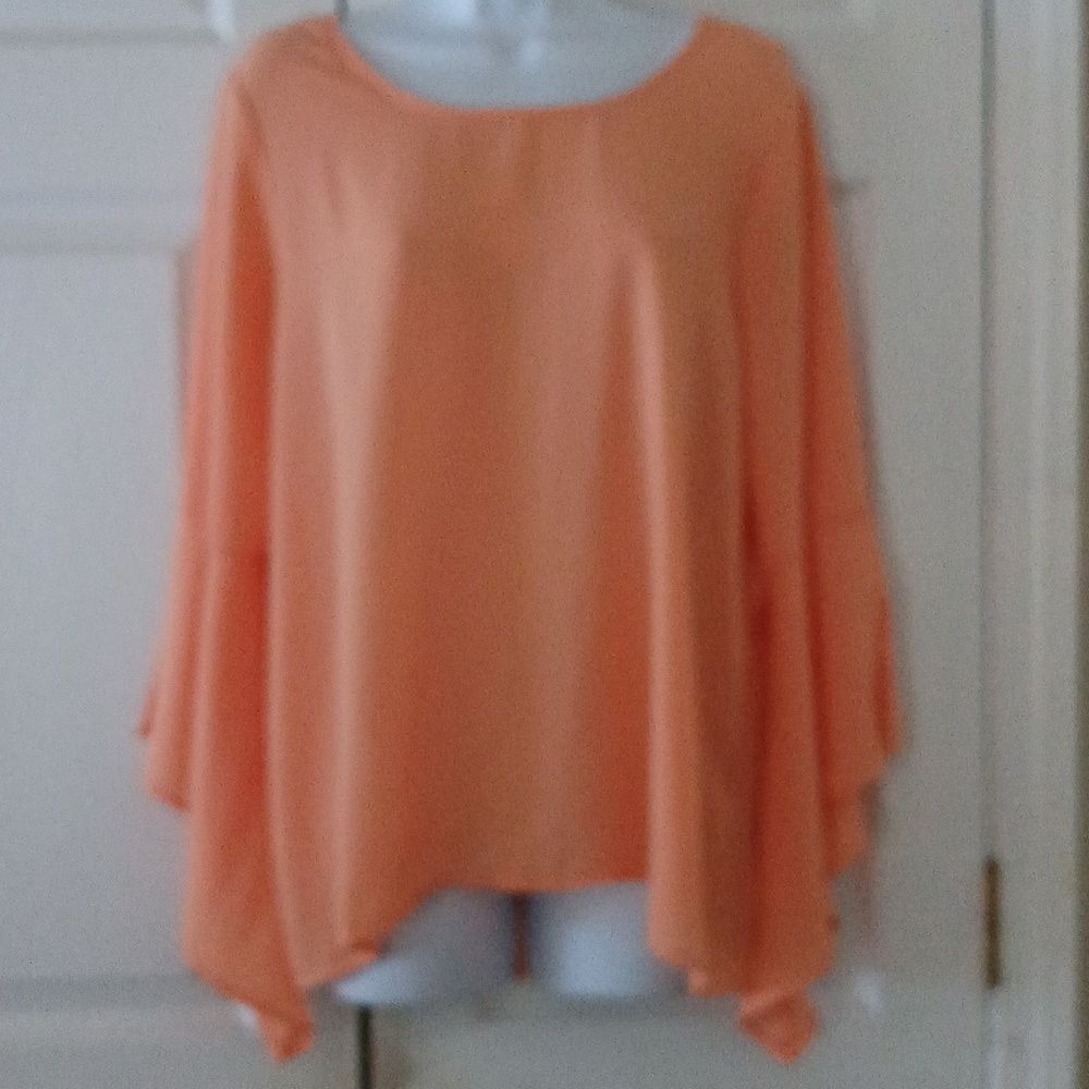 Mittoshop peach long angle sleeve top with low cut back Sz L NWOT